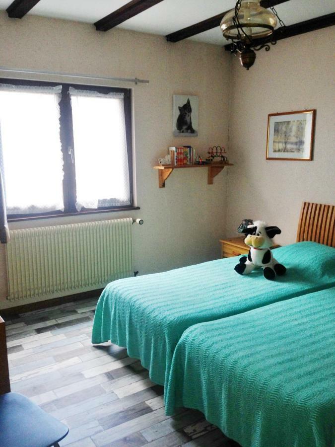 Chambres D'Hotes Et Gite Chez Martine Barr Exterior photo